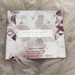 Fenty beauty diamond bomb all over diamond veil
